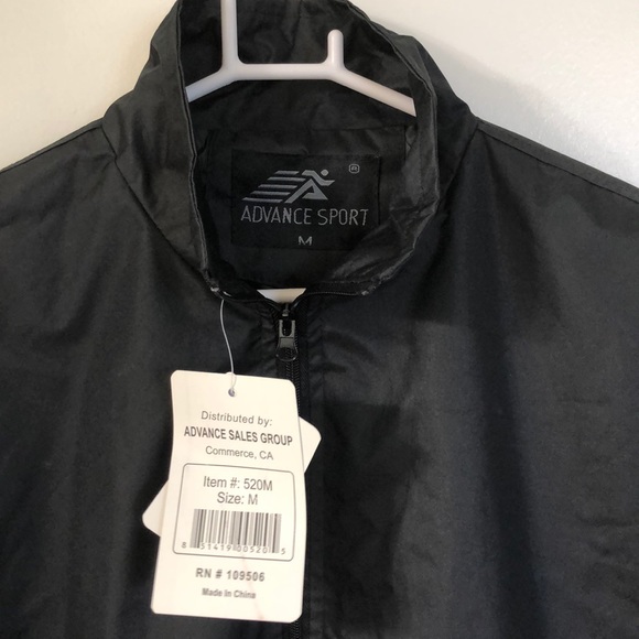 Advance Sport Water Resistant Jacket - Picture 3 of 6
